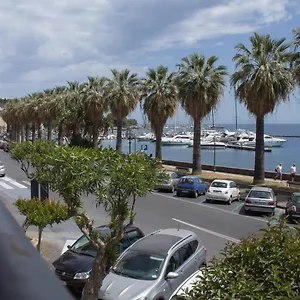 https://casa-marina-milazzo.sicilyhotelsitaly.net